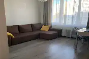 Studiya ryadom s Medsi Apartments, Angelovo