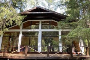 Dom panoramnyy Cottage, Vyaznika