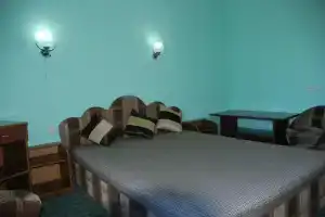 Dvuh komnatnyy lyuks Apartments, Berdyansk