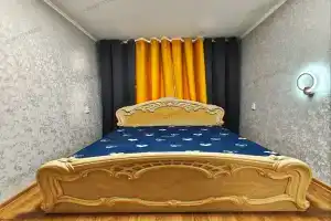 Sutochno 2-h komnatnaya .. Ot vladeltsa. Apartments, Mariupol