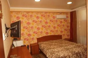 Dvuhmestnyy nomer s 1 krovatyu standart Apartments, Stary Oskol