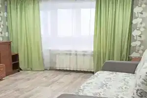 Odnokomnatnaya vozle tsentra imeni Ilizarova Apartments, Kurgan