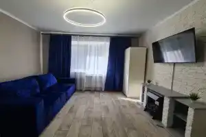 v 8 minutah ezdy ot trassy M4 Apartments, Millerovo