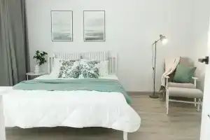v novostroyke s vidom na more Apartments, Mariupol