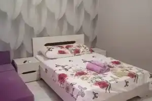 Uyutnye komnaty s udobstvami Apartments, Alakhadzi