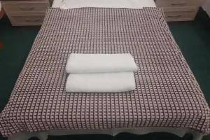 Chetyryohmestnyy nomer standart Apartments, Ob'