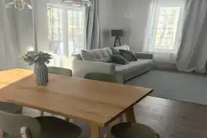 Dom Nash les Uvildy Kanikuly Cottage