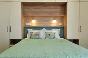 Next Green Apartment, Makhinjauri