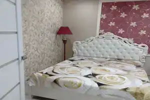 v novom dome Apartments, Yugorsk