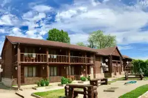 Dvuhmestnyy nomer s 2 otdelnymi krovatyami standart Apartments, Astrakhan