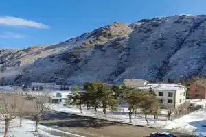 Uyutnaya s vidom na gory Apartments, Tyrnyauz