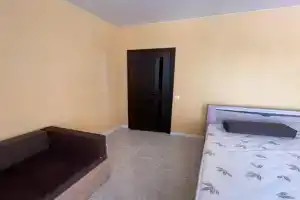 Tryohmestnyy nomer standart Apartments, Alakhadzi