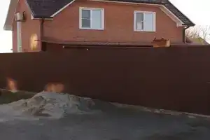 Dom na Rechnoy Cottage, Bataysk