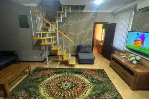 Dvuhkomnatnaya prostornaya u morya v tsentrea Apartments, Berdyansk