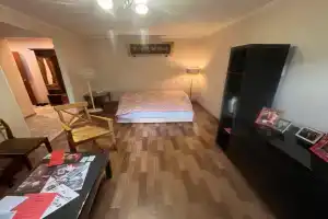 Reutovskiy Shanhay Apartments, Reutov