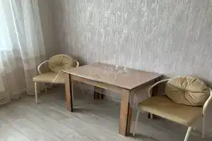 Uyutnaya v tsentre goroda Apartments