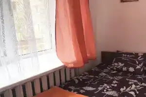 Malenkaya studiya u biblioteki Apartments, Zelenograd