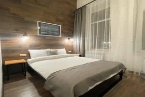 Dvuhmestnyy nomer s 1 krovatyu uluchshennyy Apartments, Kurgan