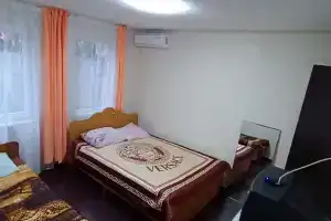 Byudzhetnyy otdyh u morya Apartments, Lazarevskoye