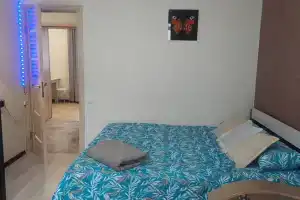 Uyutnaya odnushka naprotiv Siti Molla Apartments