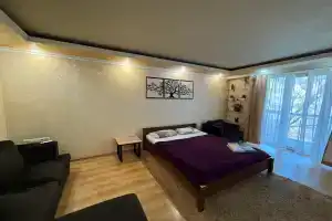 Studiya vozle tsentralnoy ploshchadi Lenina, voda 24/7 Apartments, Donetsk