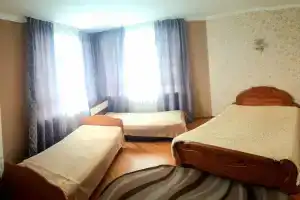 Uyutnaya vozle brestskoy kreposti Apartments