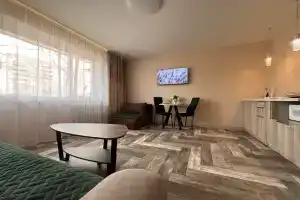 Atmosfernaya s novym remontom v tsentre goroda Apartments, Sayanogorsk