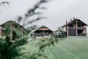 Farm Monomakh Estate, Dmitrovichi