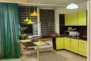 Uyutnaya s vidom na Olginskiy park Apartments, Zheleznodorozhnyy