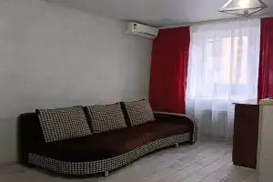 Uyutnaya Apartments, Azov