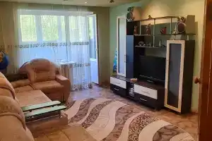 Uyutnaya ryadom s natsionalnym parkom Taganay Apartments, Zlatoust