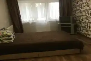 v tsentre goroda Apartments, Salavat