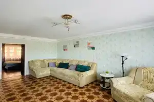 Svetlaya i uyutnaya 2-h komnatnaya Apartments