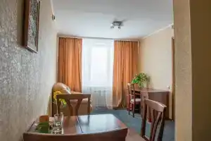 Dvuhmestnyy nomer s 1 krovatyu lyuks Apartments, Korshunikha