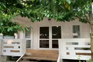 Kottedzhnye domiki v Sinope Cottage, Thubun