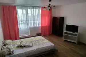 Comfort v 5 min peshkom ot metro Apartments, Peredelkino