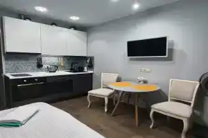 Uyunaya studiya v tsentre goroda Apartments, Korolyov