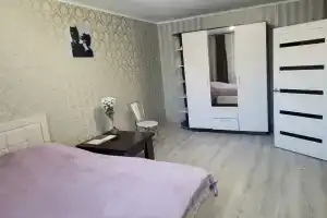 s remontom Apartments