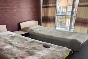 Dvuhmestnyy nomer s 2 otdelnymi krovatyami standart Apartments, Cholpon-Ata