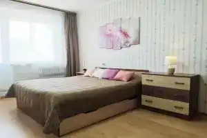 Uyutnaya v blagoustroennom rayone Harkovskoy gory Apartments