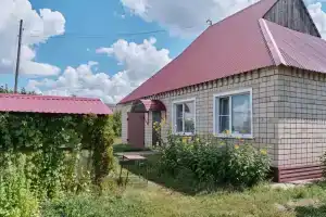 Yarovoe Yarovoe Dom 100 m2 s BANEY! VDALI OT VSEH Cottage, Yarovoye