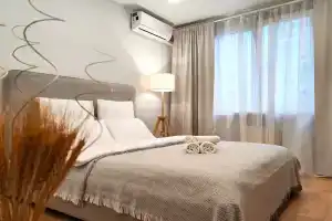Shikarnaya solnechnaya Lyuksovaya v Solntsevo Apartments, Peredelkino