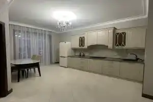 Uyutnaya v elitnoy novostroyke s vidom na ozero Ak-gel Apartments, Makhachkala