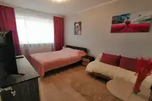 Sdam uyutnuyu 1kom .kvartiru posutochno Predostavlyaem otchetnye dokumenty. Apartments
