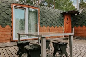 Semeynyy nomer domik v vide bochonka Apartments