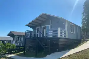 Uyutnyy kottedzh Teodor Cottage, Novyjj Afon