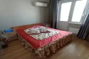 Uyutnaya v tsentre goroda Apartments, Zheleznodorozhnyy