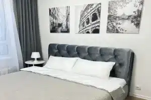 Lyuks Apartments, Misailova