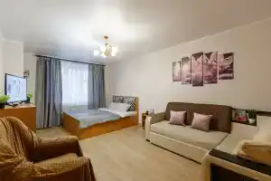 Odnokomnatnaya v novom dome po ulitse Nikolaeva Apartments