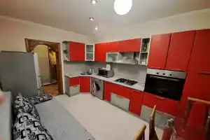 Dvuhkomnatnaya v tsentre goroda Apartments